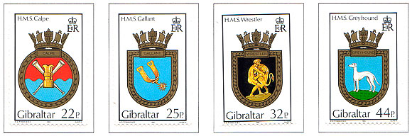 1990 escudos Del Royal Navy